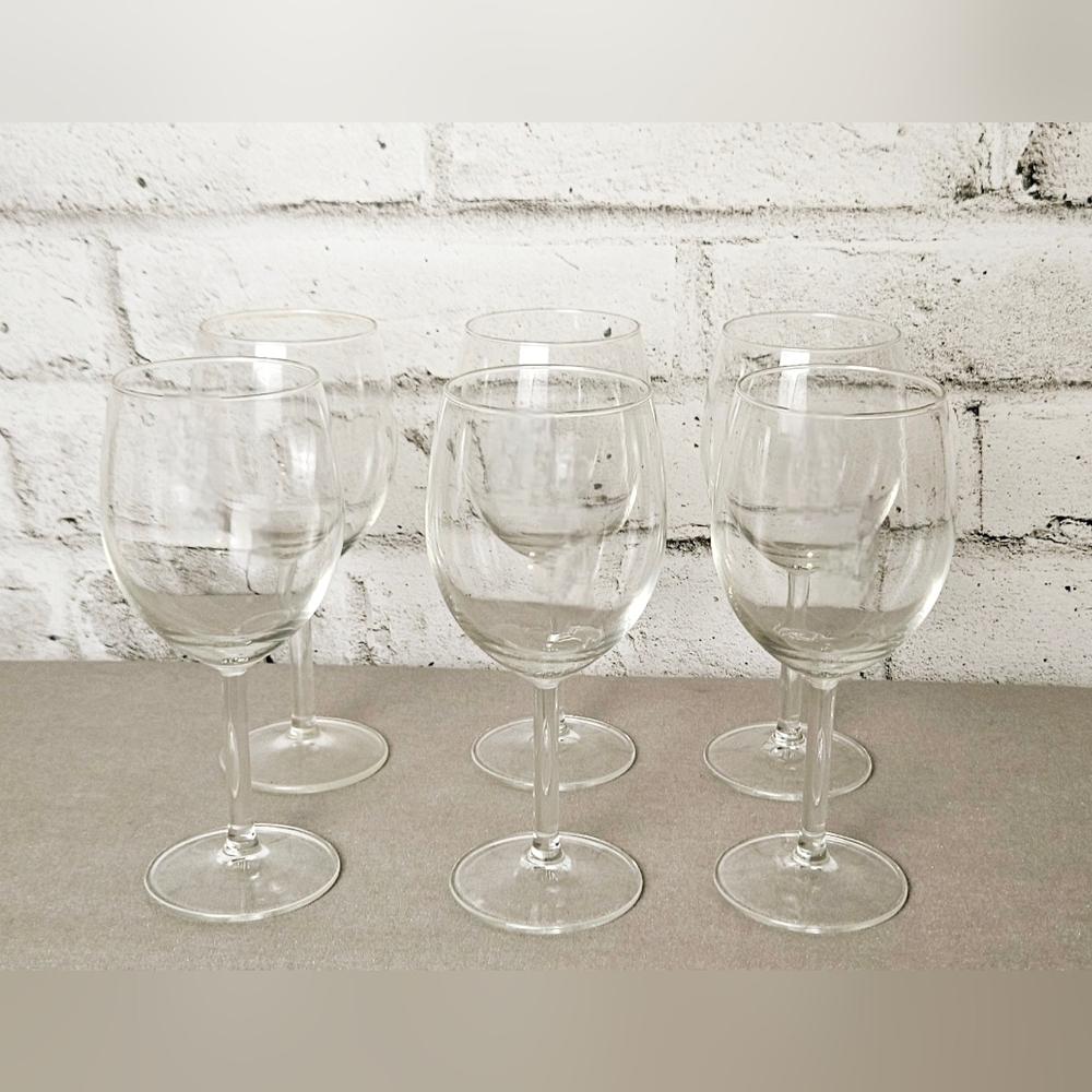 IKEA SVALKA Wine Glass Set of 6 Clear Stemware New in Box